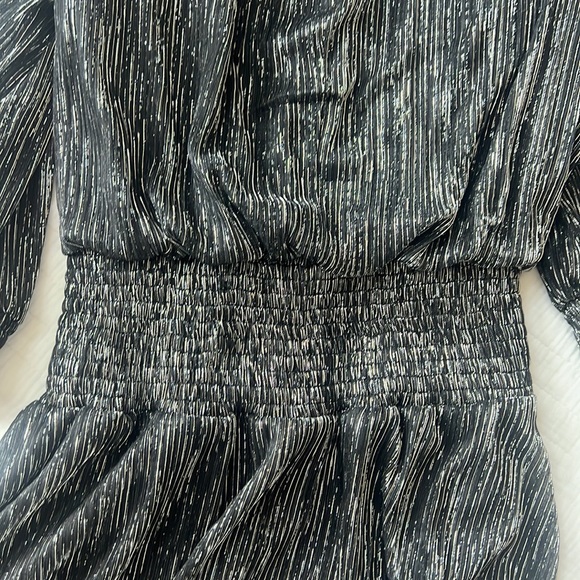 Karl Lagerfeld Paris Metallic Smocked-Waist A-Line Dress size 4 - Picture 7 of 8